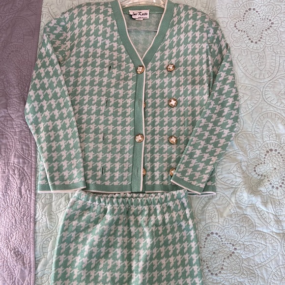 Cute set - Picture 1 of 3